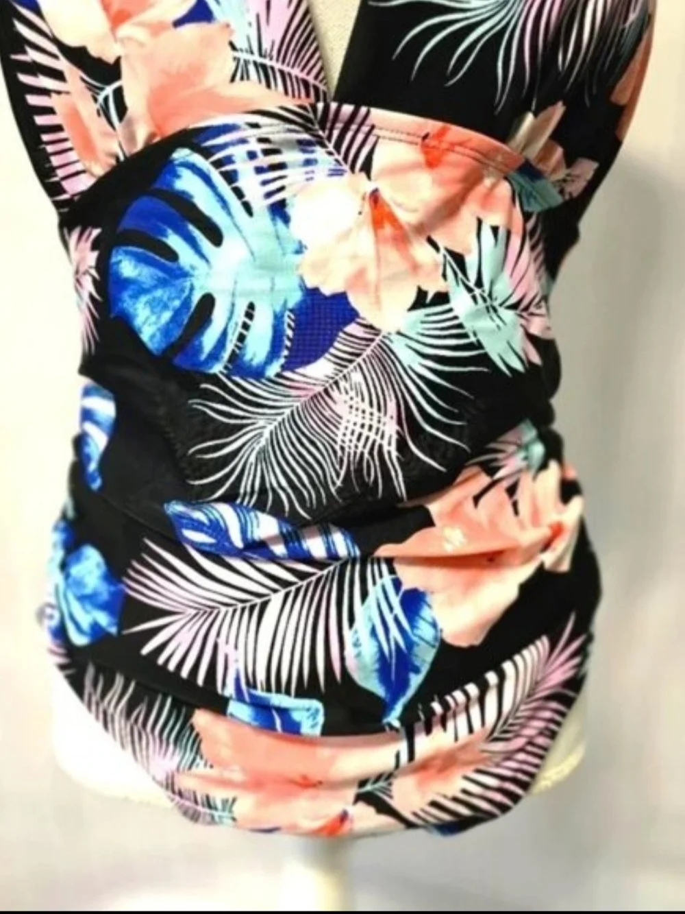 Women's One-Piece Halter Swimsuit – XXL – Tropical Floral – Tummy Control – NWOT - Picture 4 of 9